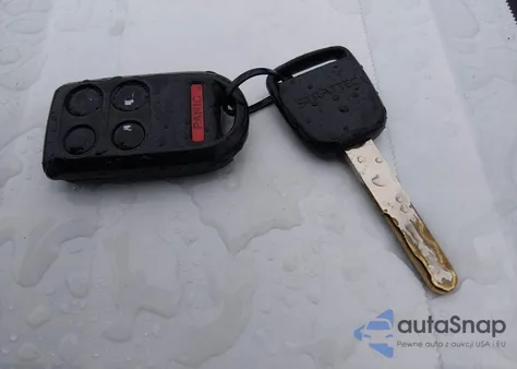 2005 Honda Odyssey Ex from USA, damaged, VIN 5FNRL38435B406709